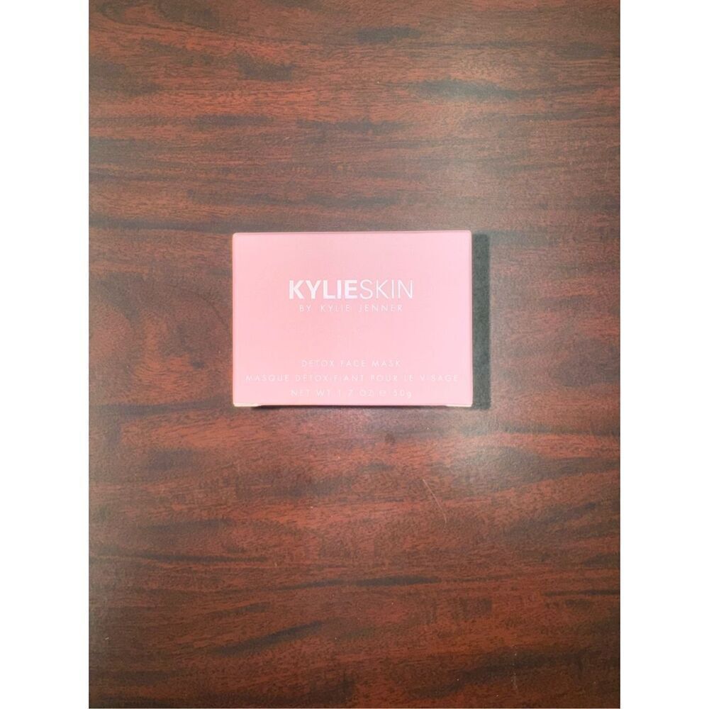 Kylie Skin Detox Face Mask 1.7 Ounces